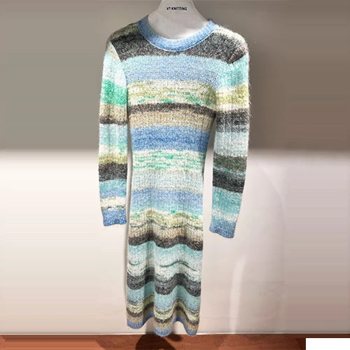 Vestit d'estil resort per a dona