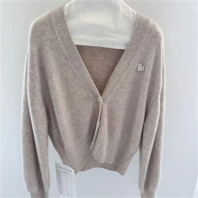Tops de disseny retallats