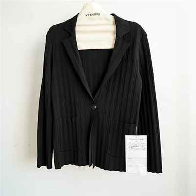 Jaquetes cardigan gruixudes negres per a home