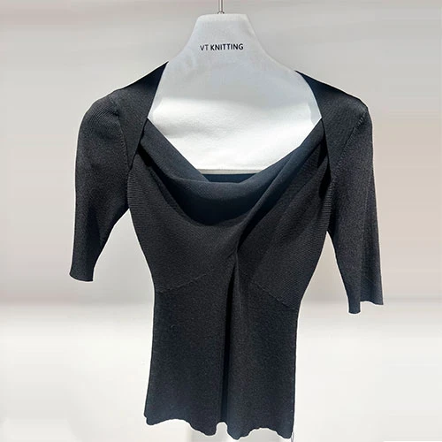Tops d'estil per a dames